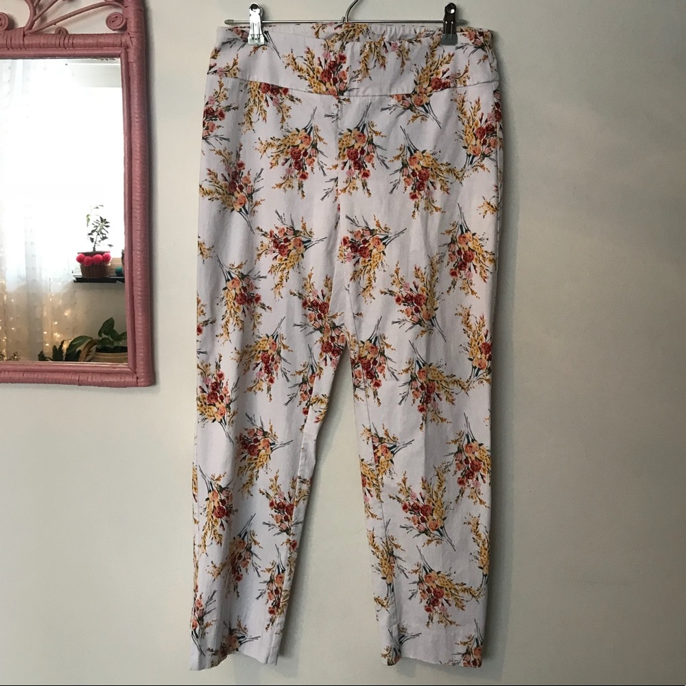 Floral capris